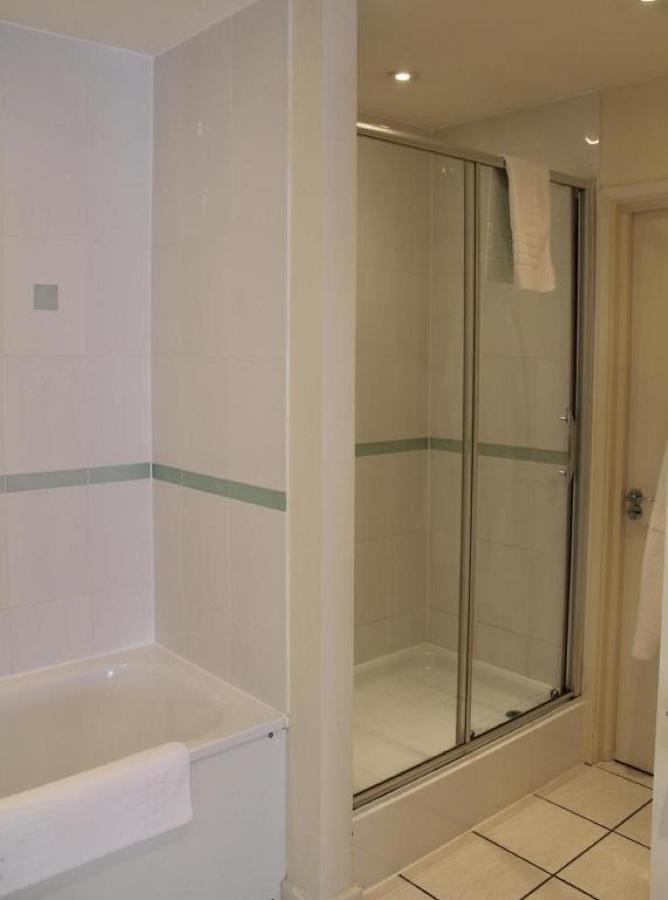 Chelmsford Serviced Apartments חדר תמונה